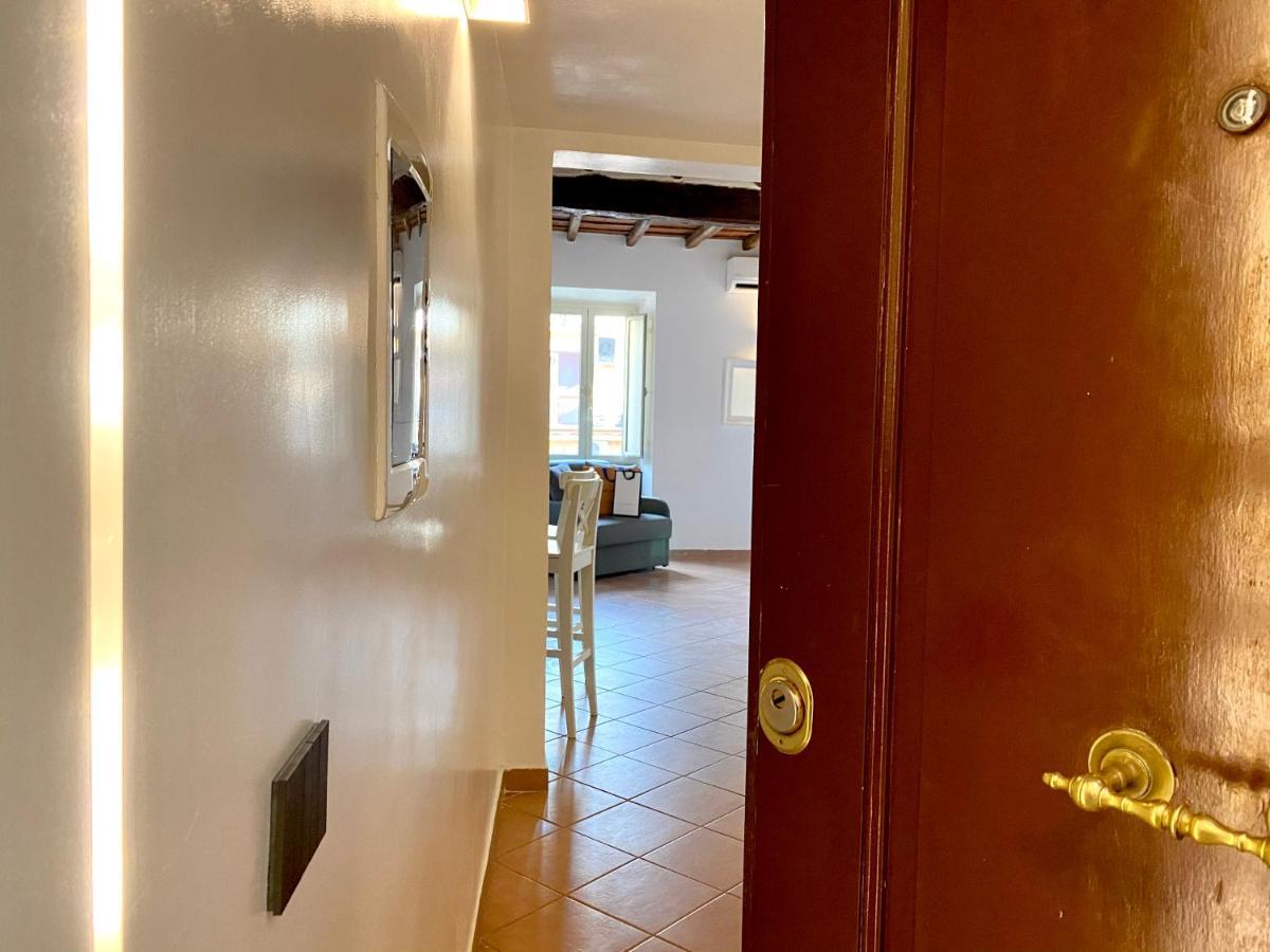 Palace Fontana Di Trevi Loft Рим Екстериор снимка