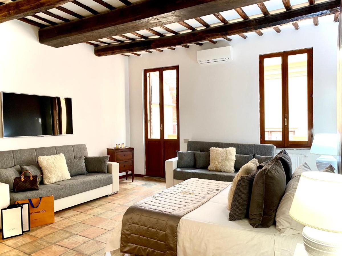 Palace Fontana Di Trevi Loft Рим Екстериор снимка