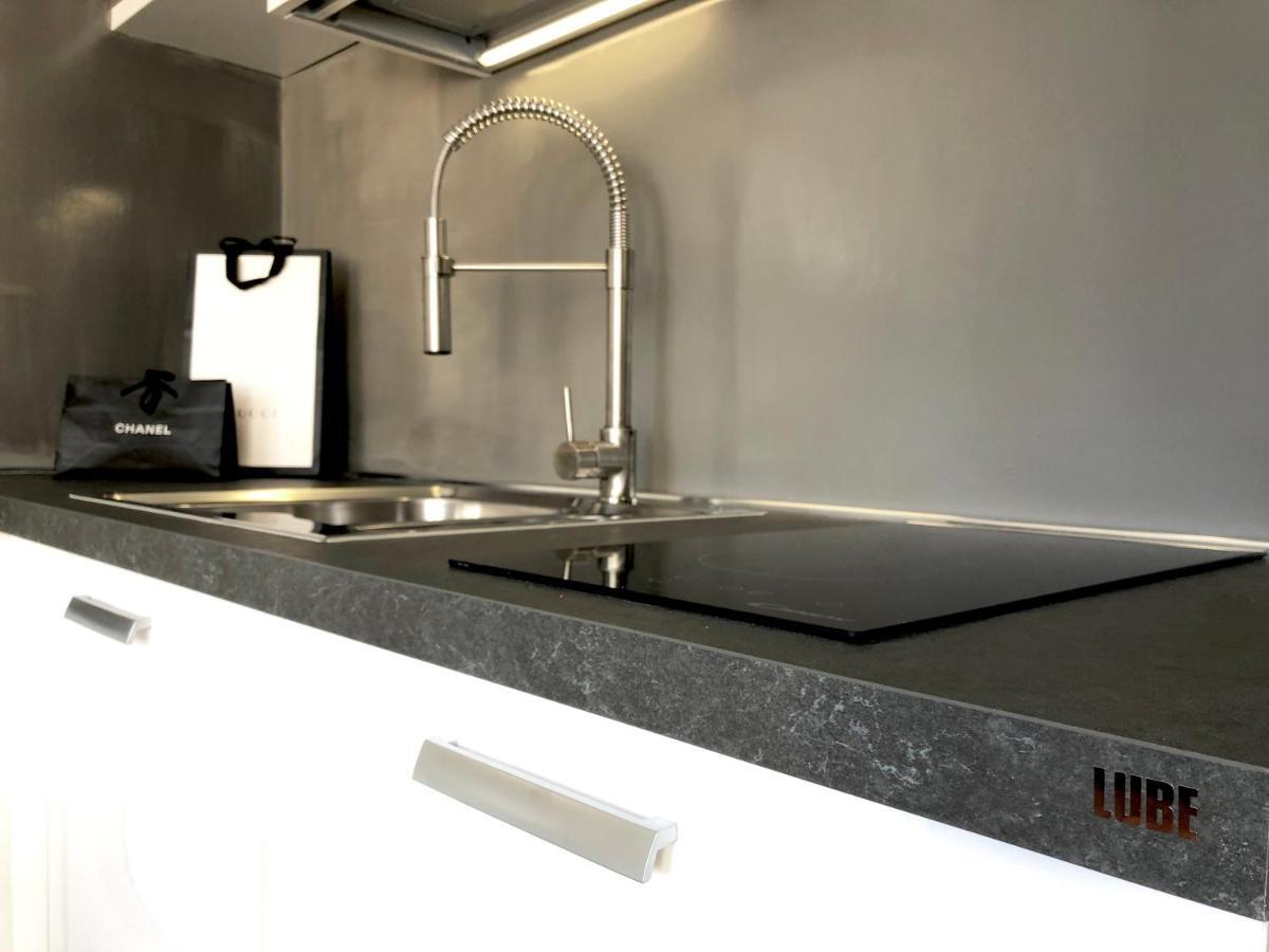 Palace Fontana Di Trevi Loft Рим Екстериор снимка