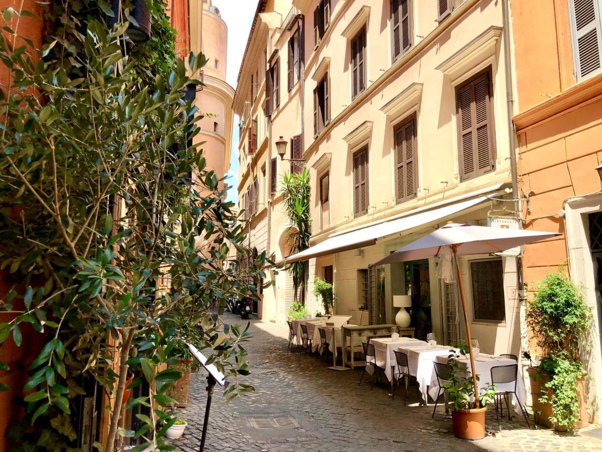 Palace Fontana Di Trevi Loft Рим Екстериор снимка